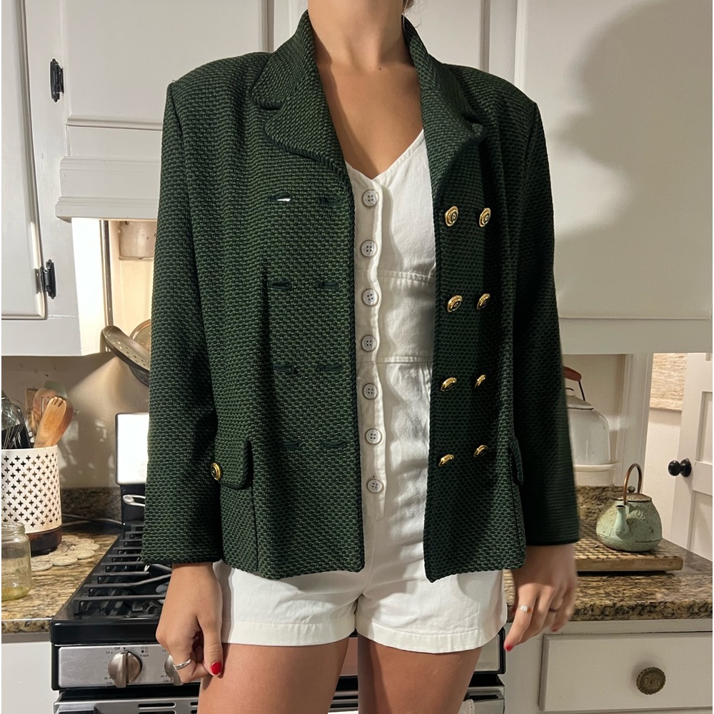 COPY - St. John blazer size 8🌻